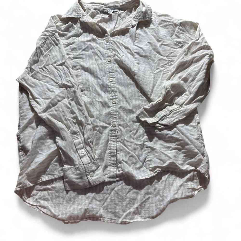 Elizabeth and James White 100% Cotton Button Down Shirt Size Medium - Picture 2 of 5